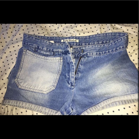 Acne Studio Shorts - Picture 2 of 3